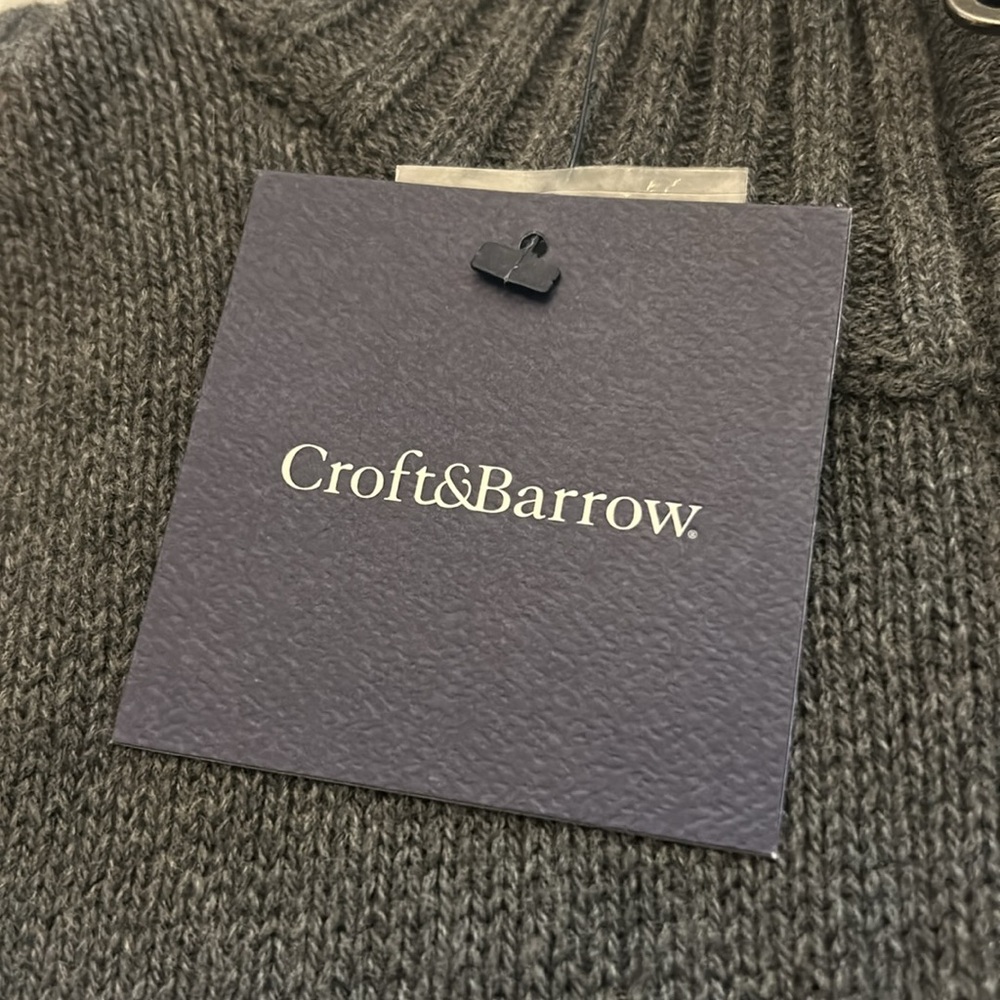 Croft & Barrow Men’s 1/4 Zip Sweater 
Iron grey - Picture 3 of 9